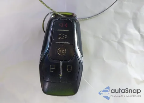 2013 Ford Fusion Hybrid Titanium from USA, damaged, VIN 3FA6P0RU1DR356464